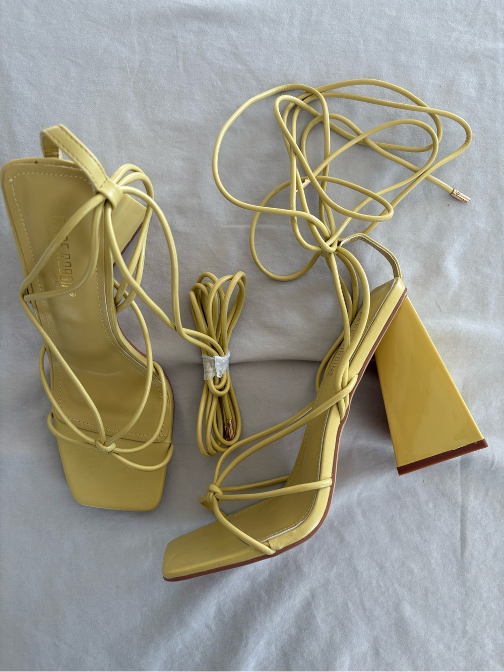 Cape Robbin Yellow Lace Up Sculptural Heels Size 9 NWOT/ Never Worn Without Box